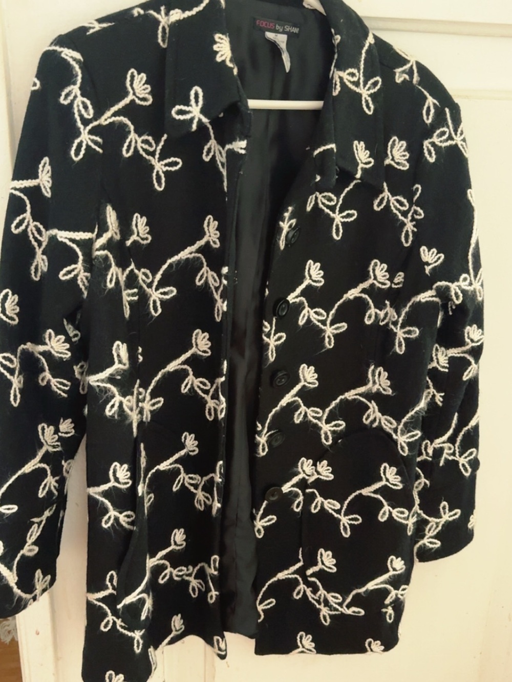 FOCUS by SHANI Black blazer/coat with White Embroidered Vine Pattern